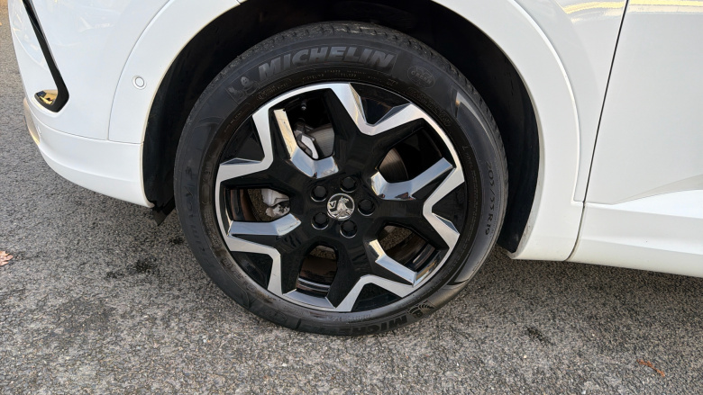 Vauxhall Grandland 1.2 Turbo Elite 5dr Auto Petrol Hatchback